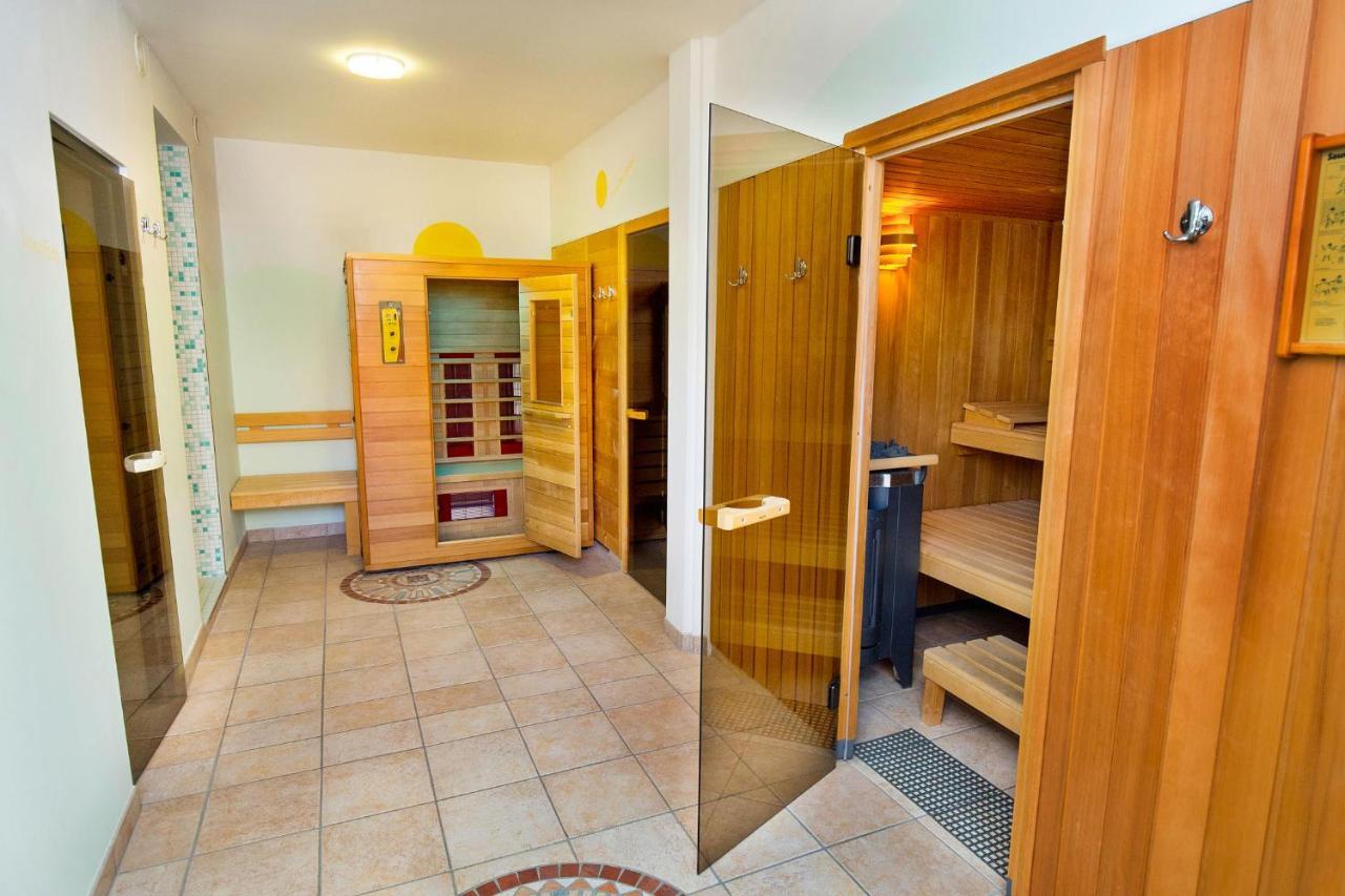 Hotel Stich Manhartsbrunn Bagian luar foto